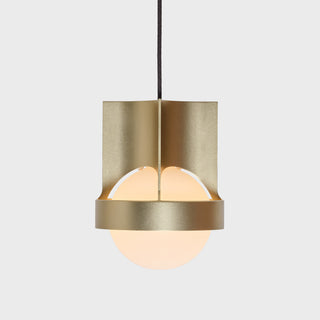 Loop Single Pendant in Gold + Sphere IV