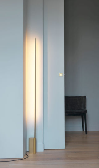 link-floor-lamp